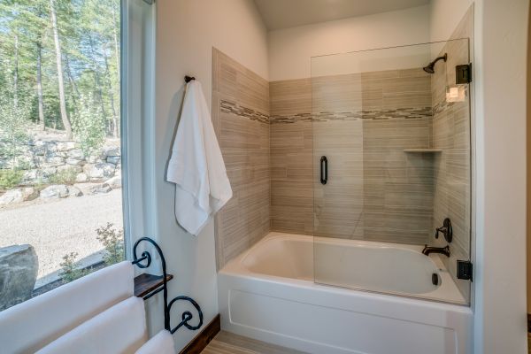 Cost of Tub Conversion Service in Easton